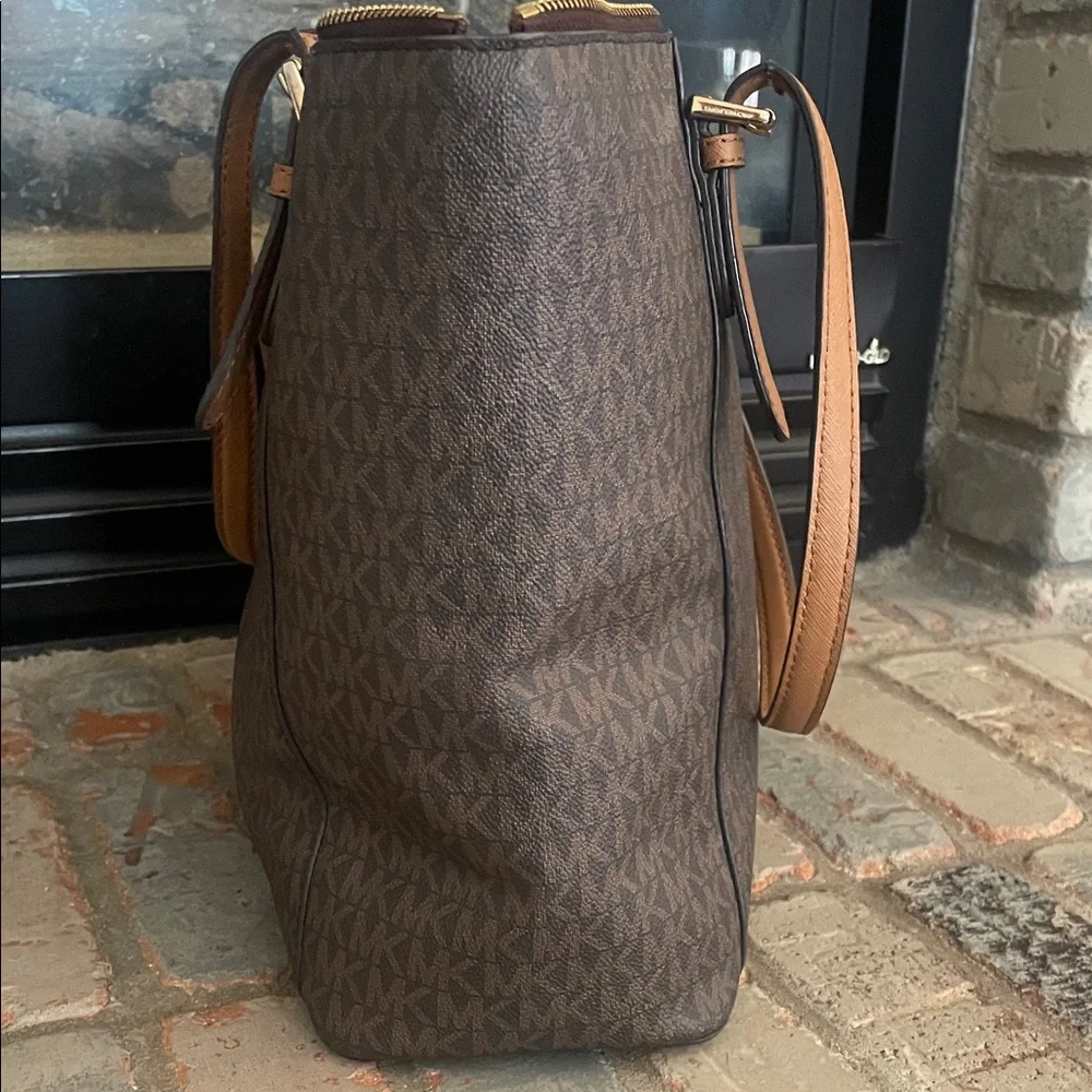 Michael Kors Brown MK Signature Tote with Tan Trim and Gold Accent - Picture 5 of 9